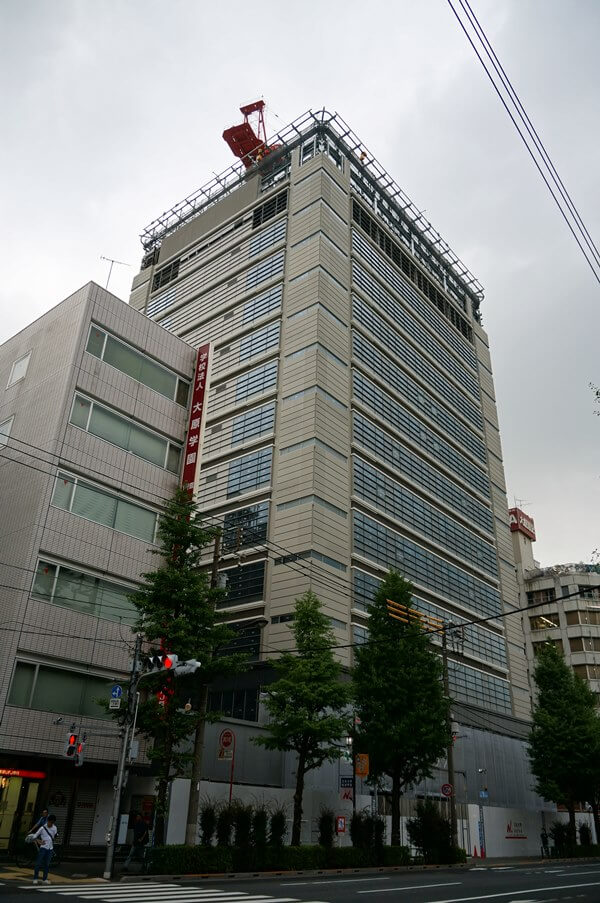 59m級「日本大学経済学部新校舎新築工事」と「歯学部新校舎、理工学部