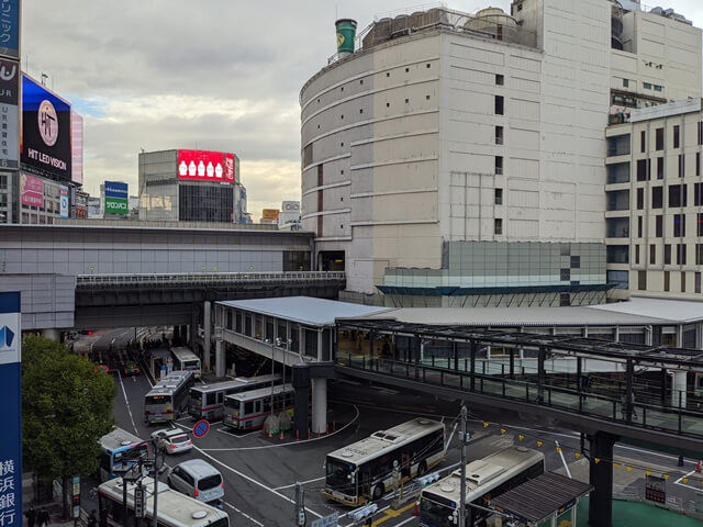 ＪＲ渋谷駅西口歩行者デッキ 2020.11.7